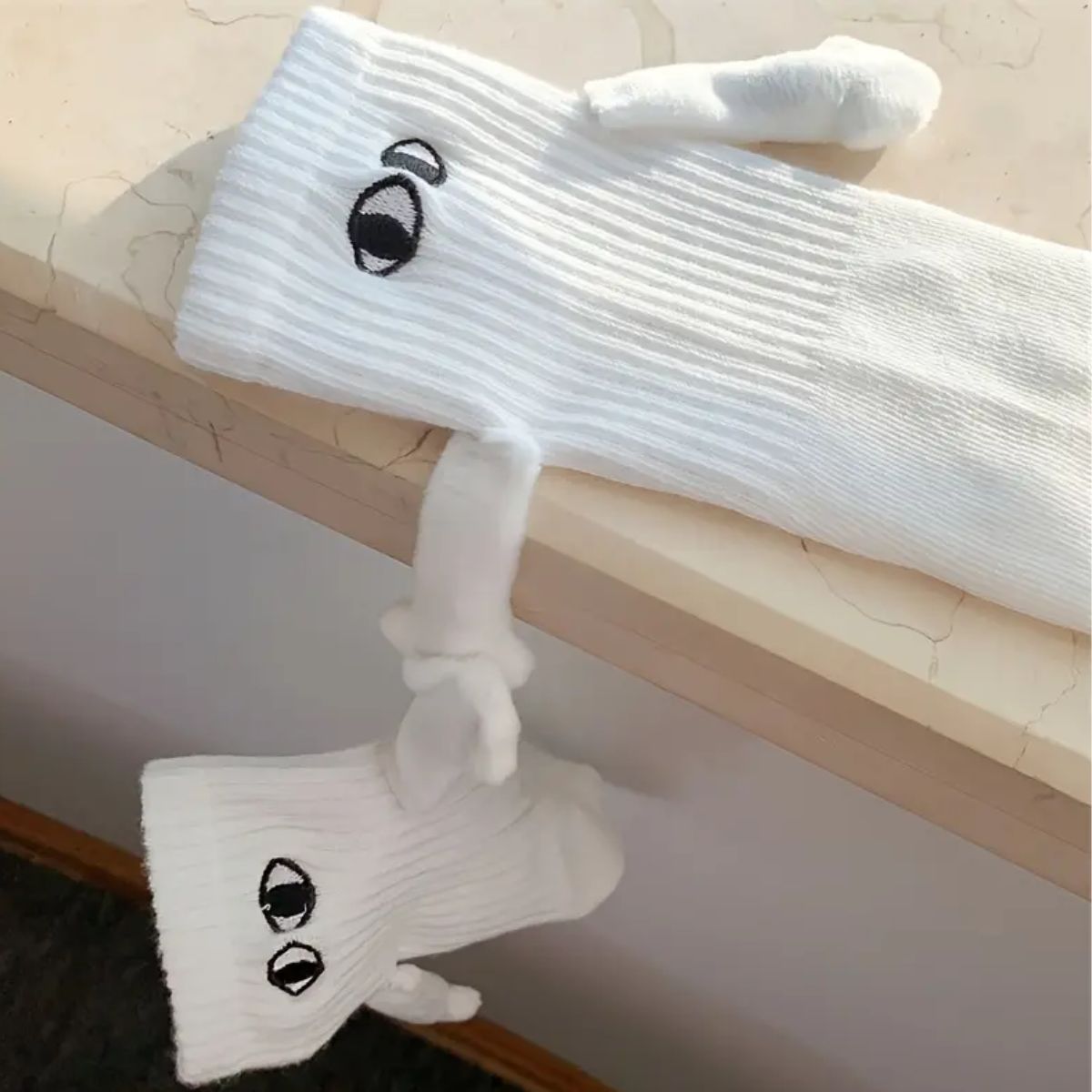 12 pares calcetas magnéticas de imán divertidas